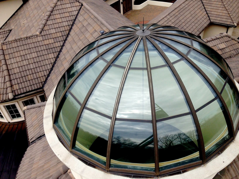 Choosing Polycarbonate Roof Domes for Commercial and Residential Building